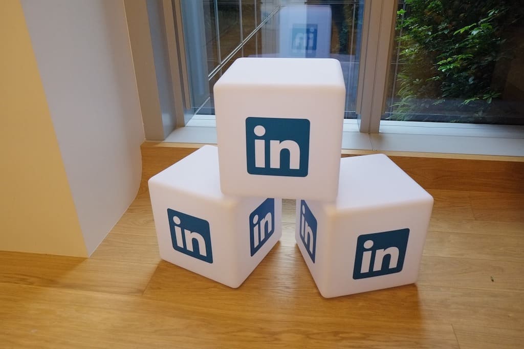Cómo crear un perfil profesional de LinkedIn impecable para potenciar el networking